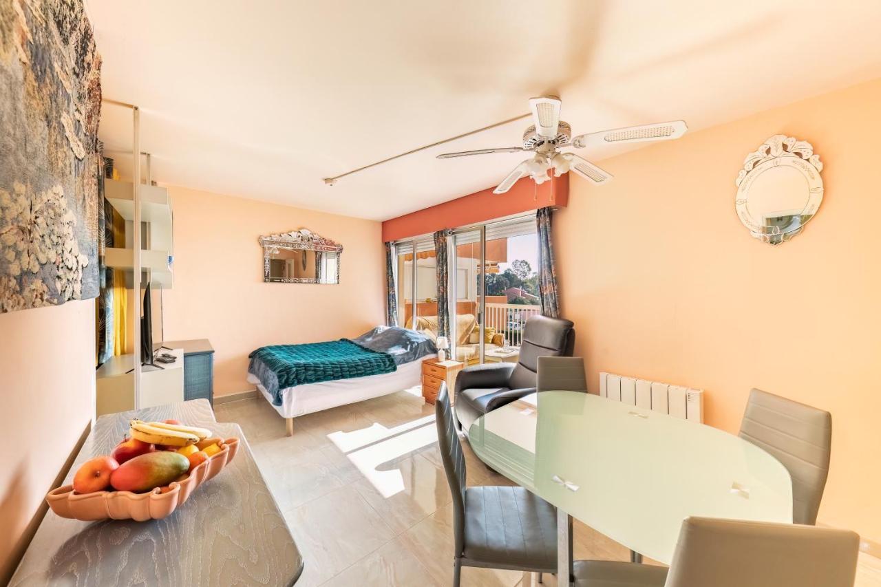 Apartment Boulouris Saint-Raphaël Екстериор снимка